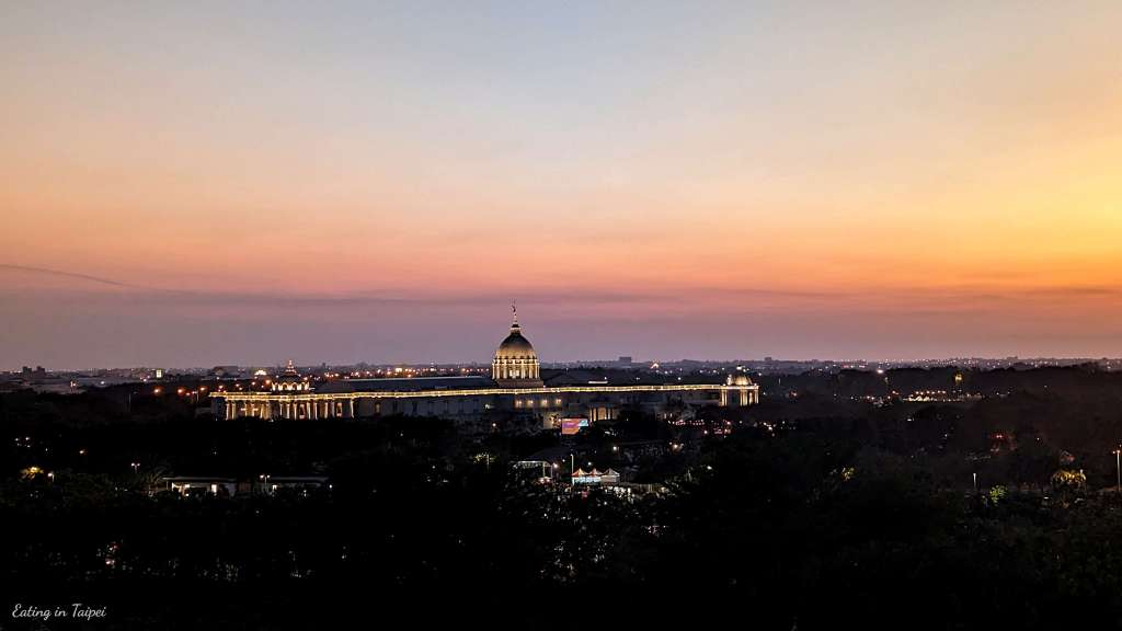 Just Sleep Tainan dusk 1